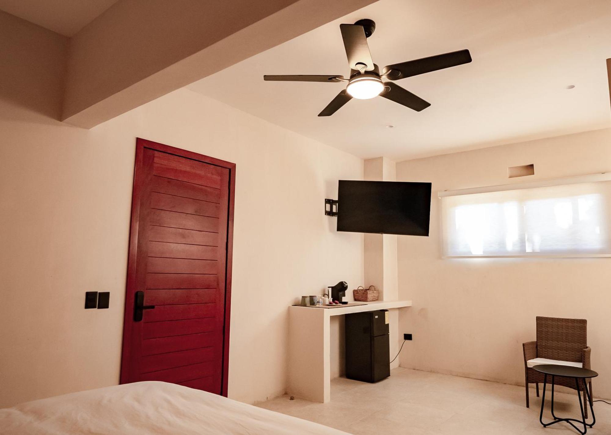 Beach Front Hotel Boutique Dk House جزيرة هول بوكس الغرفة الصورة