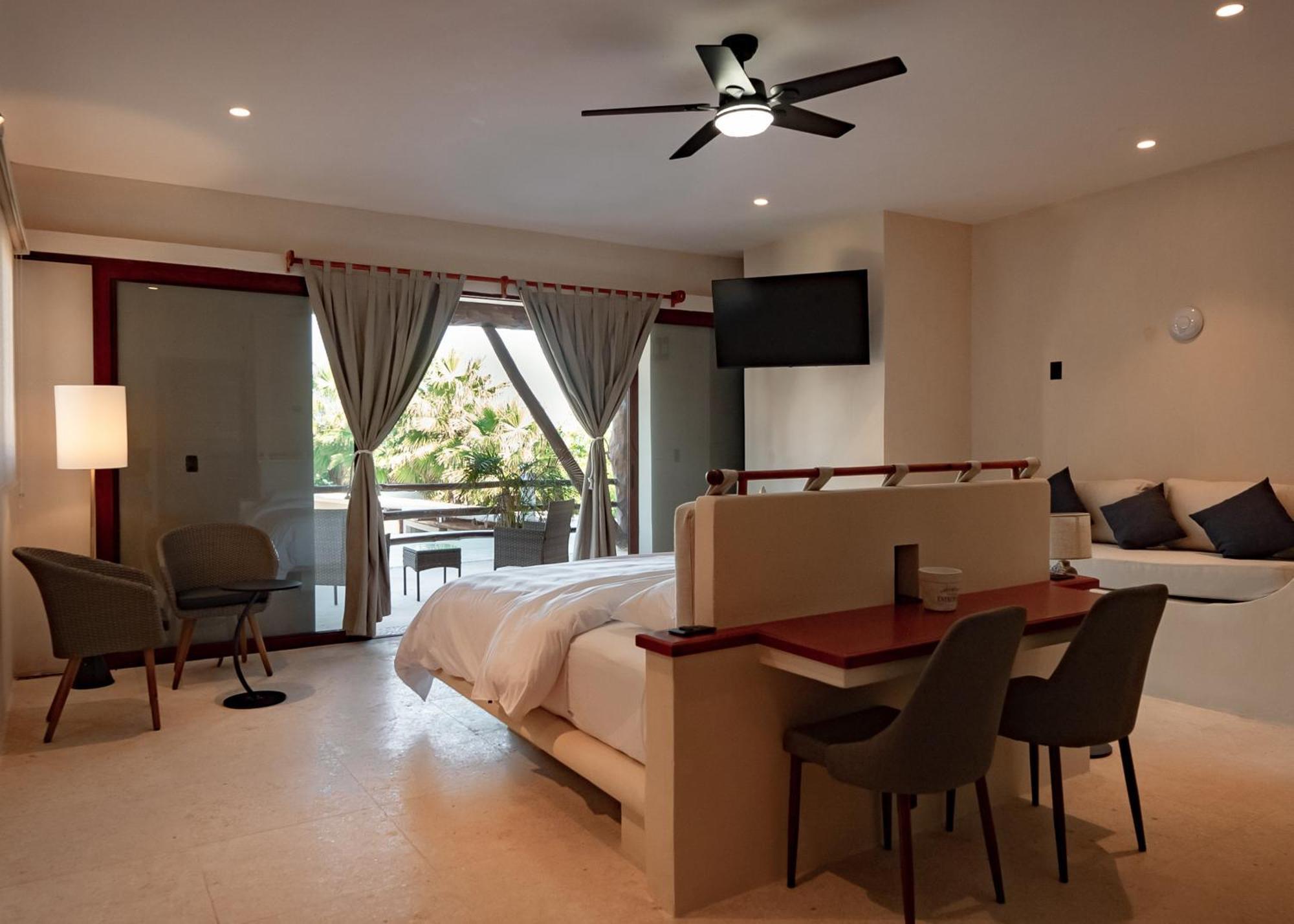 Beach Front Hotel Boutique Dk House جزيرة هول بوكس المظهر الخارجي الصورة