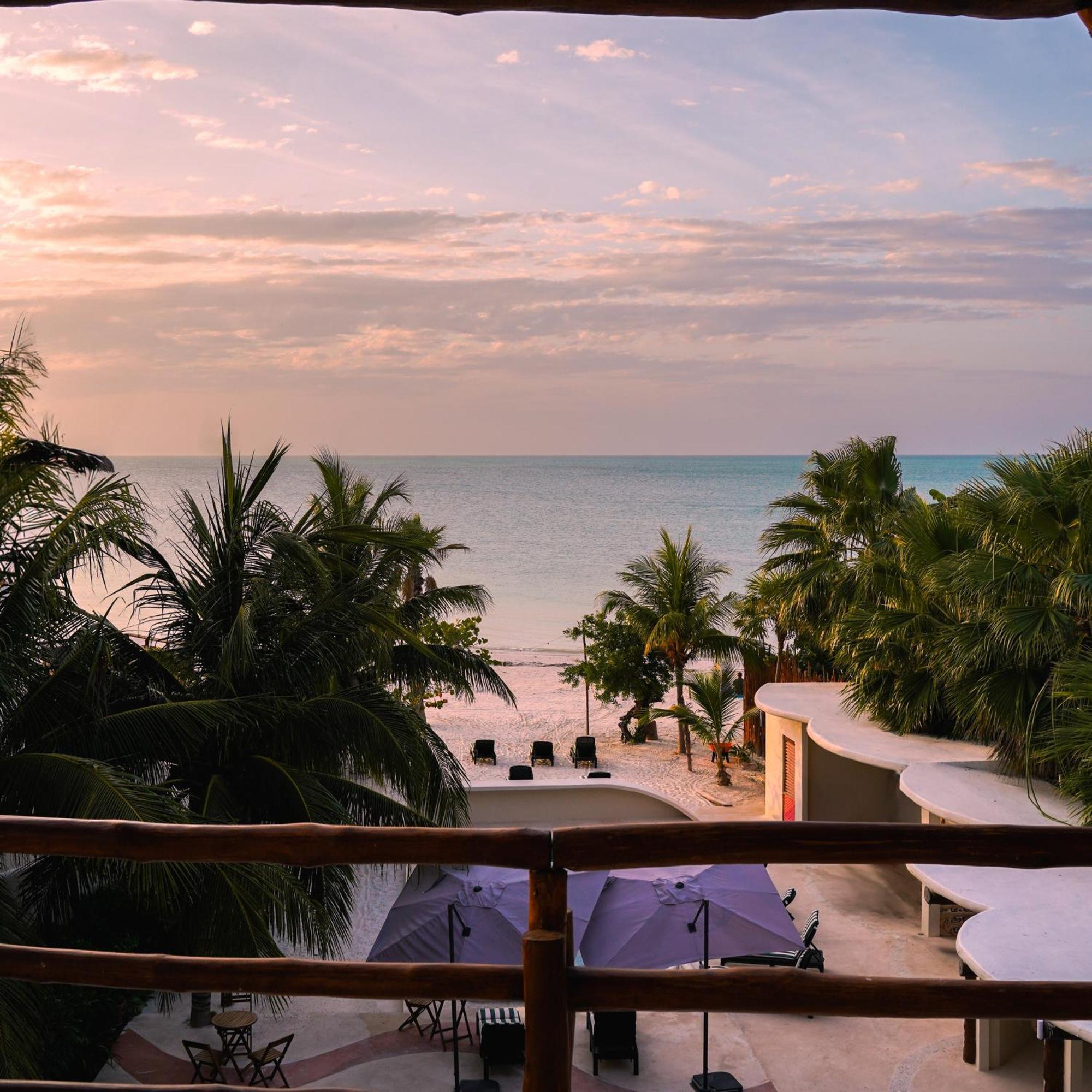 Beach Front Hotel Boutique Dk House جزيرة هول بوكس المظهر الخارجي الصورة